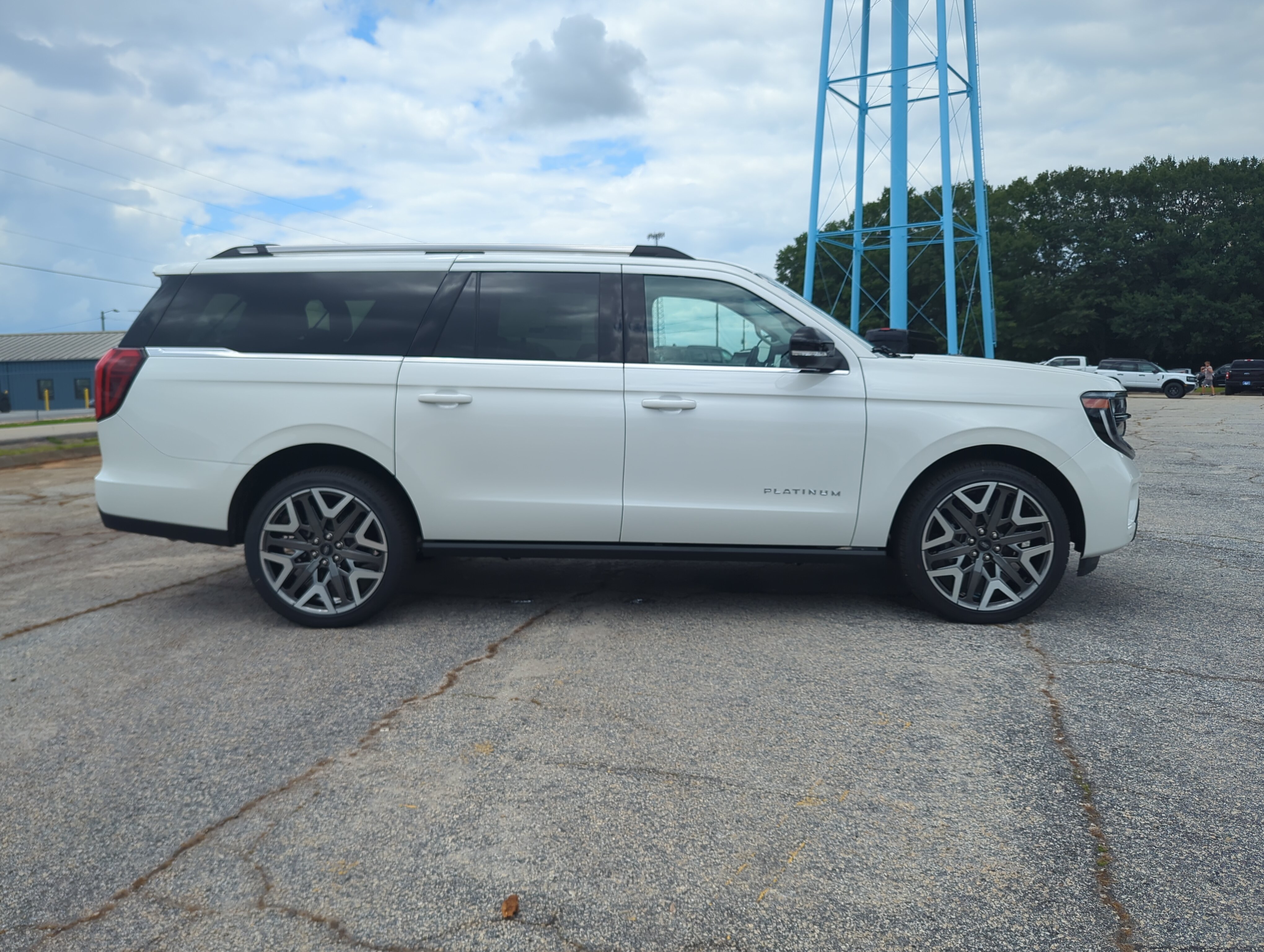 New 2027 Ford Expedition Max Platinum SUV