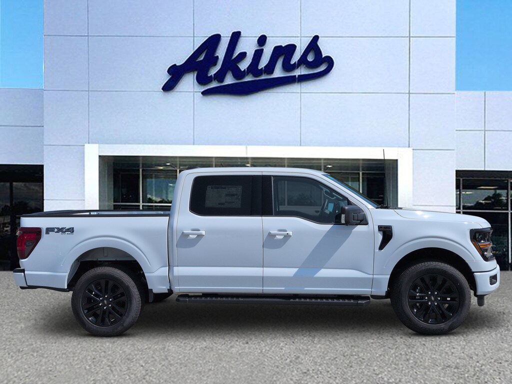New 2026 Ford F-150 XLT TRUCK