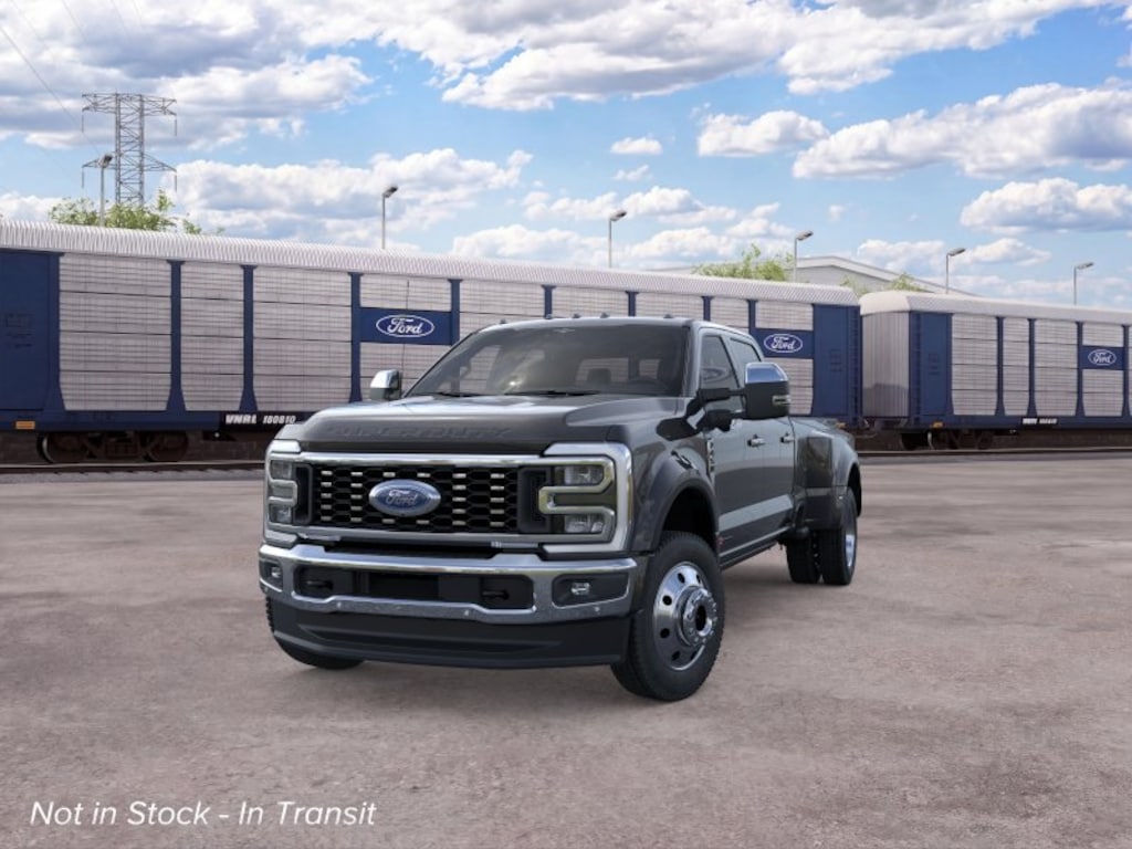 New 2026 Ford Super Duty F-450 DRW Lariat