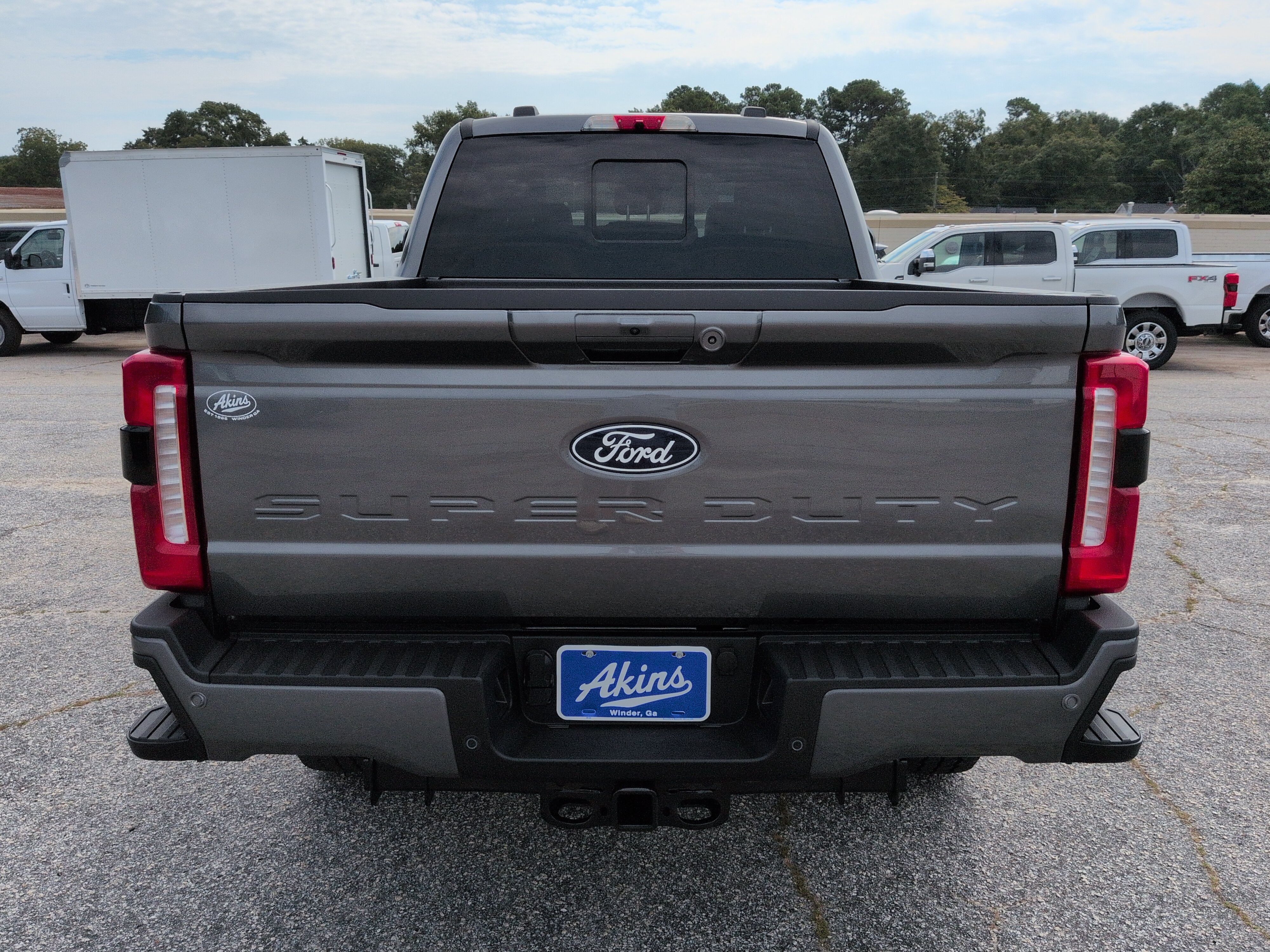 New 2027 Ford Super Duty F-250 SRW LARIAT TRUCK