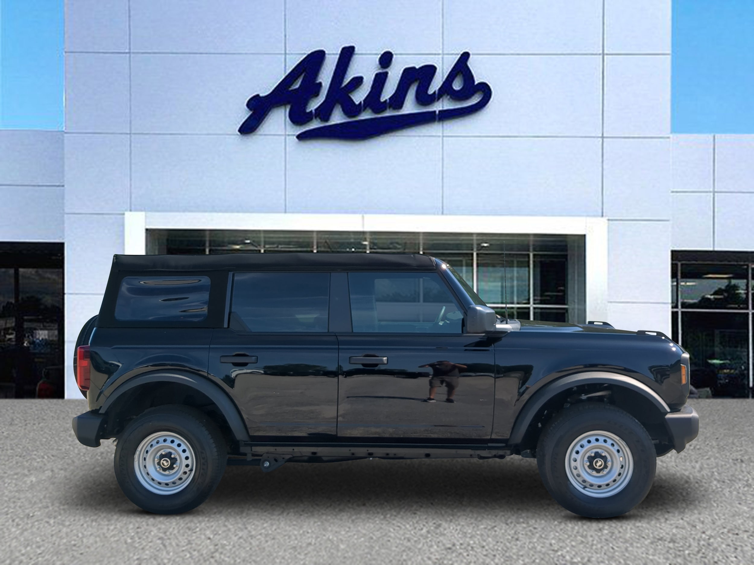2025 Ford Bronco 4-Door