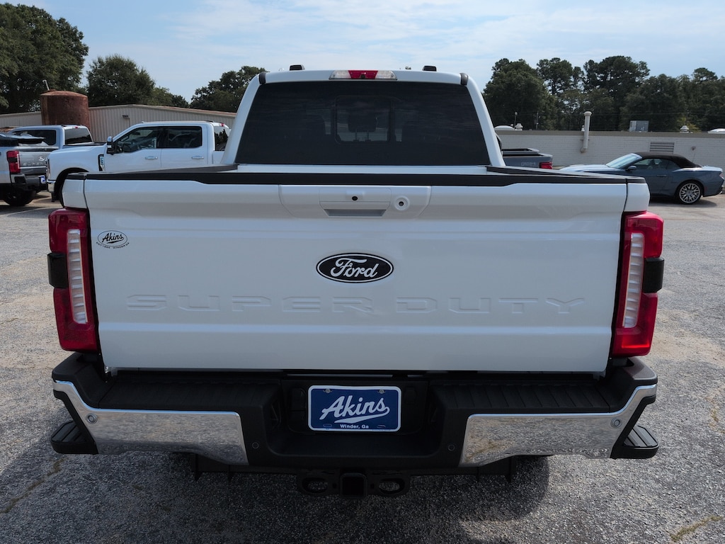 New 2027 Ford Super Duty F-250 SRW LARIAT TRUCK