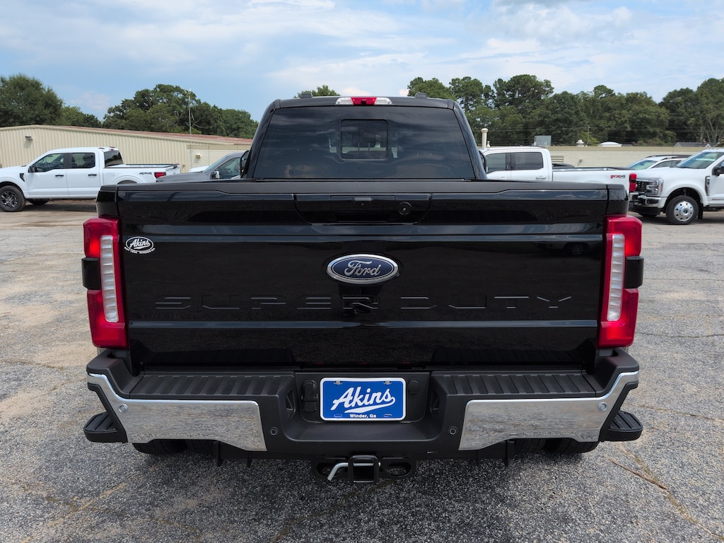 New 2026 Ford Super Duty F-450 DRW Lariat TRUCK