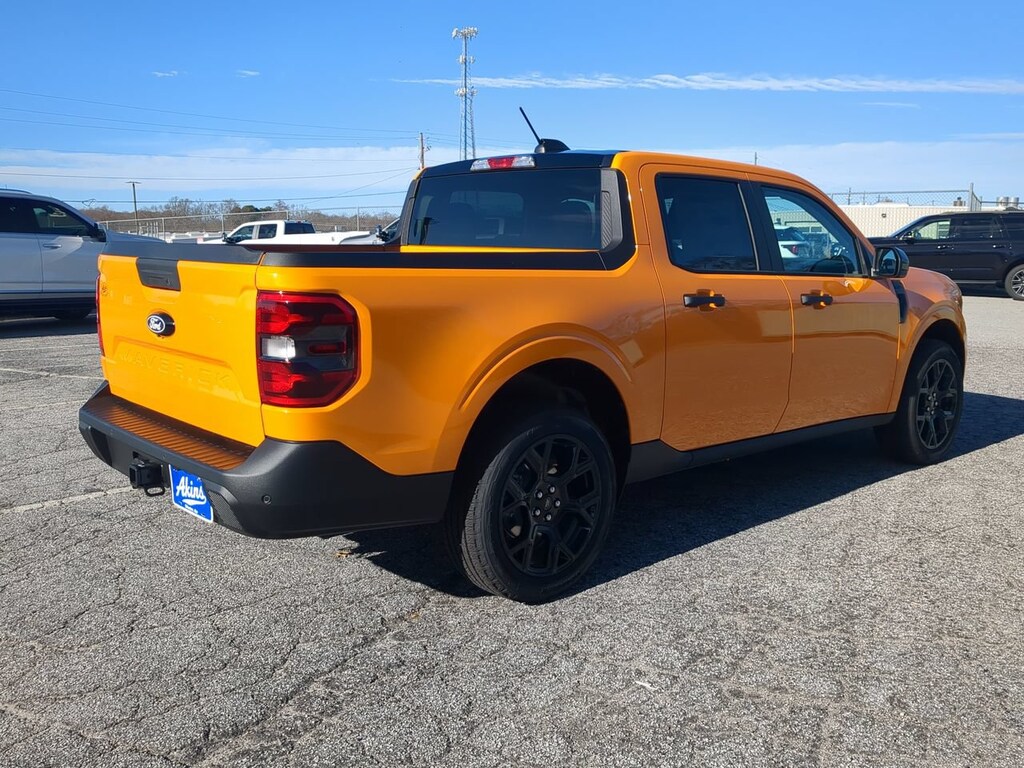 New 2026 Ford Maverick XLT TRUCK