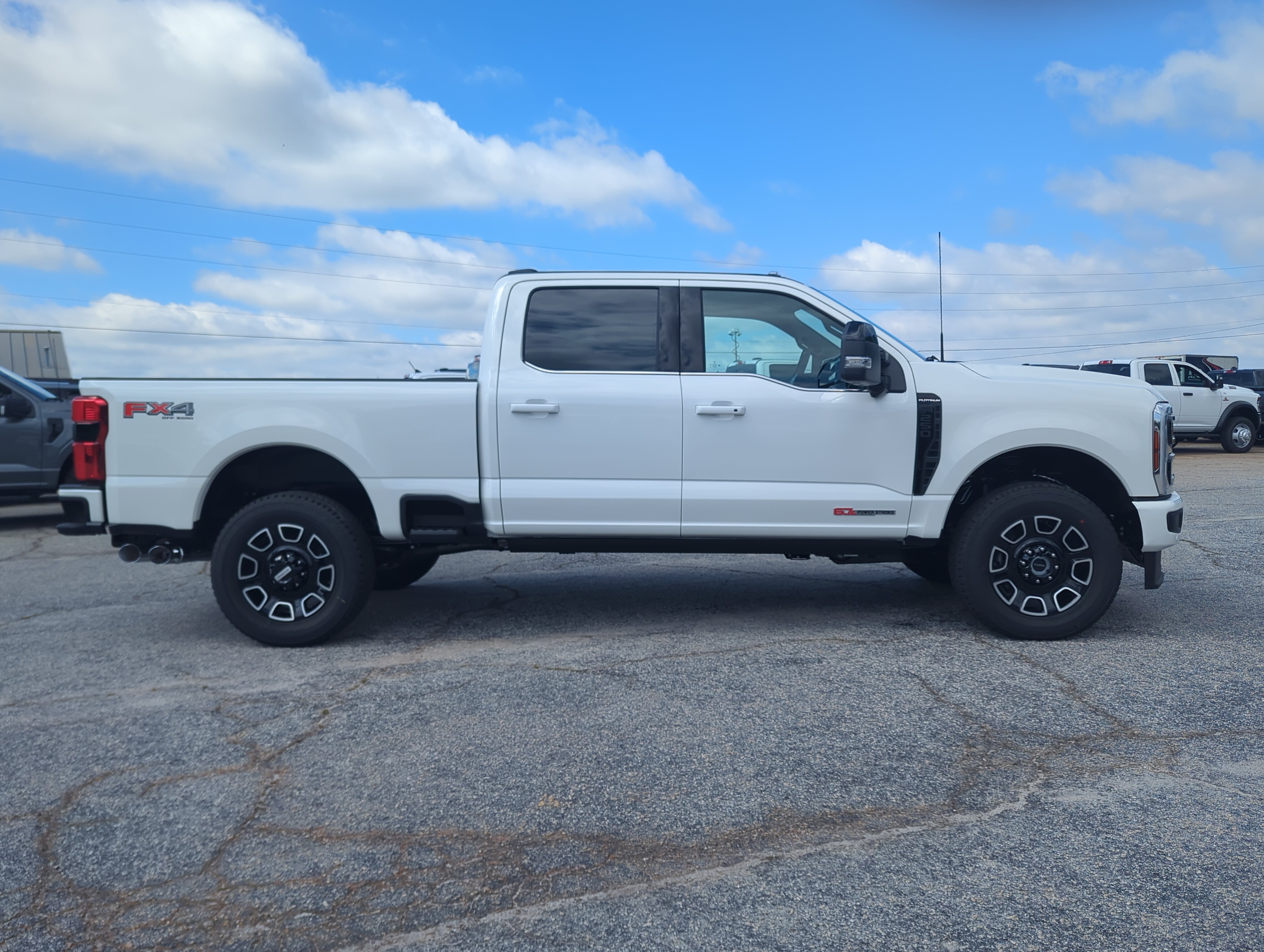 New 2027 Ford Super Duty F-250 SRW Platinum TRUCK