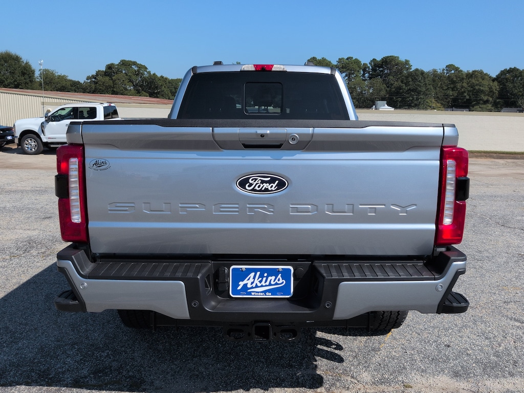 New 2027 Ford Super Duty F-250 SRW LARIAT TRUCK