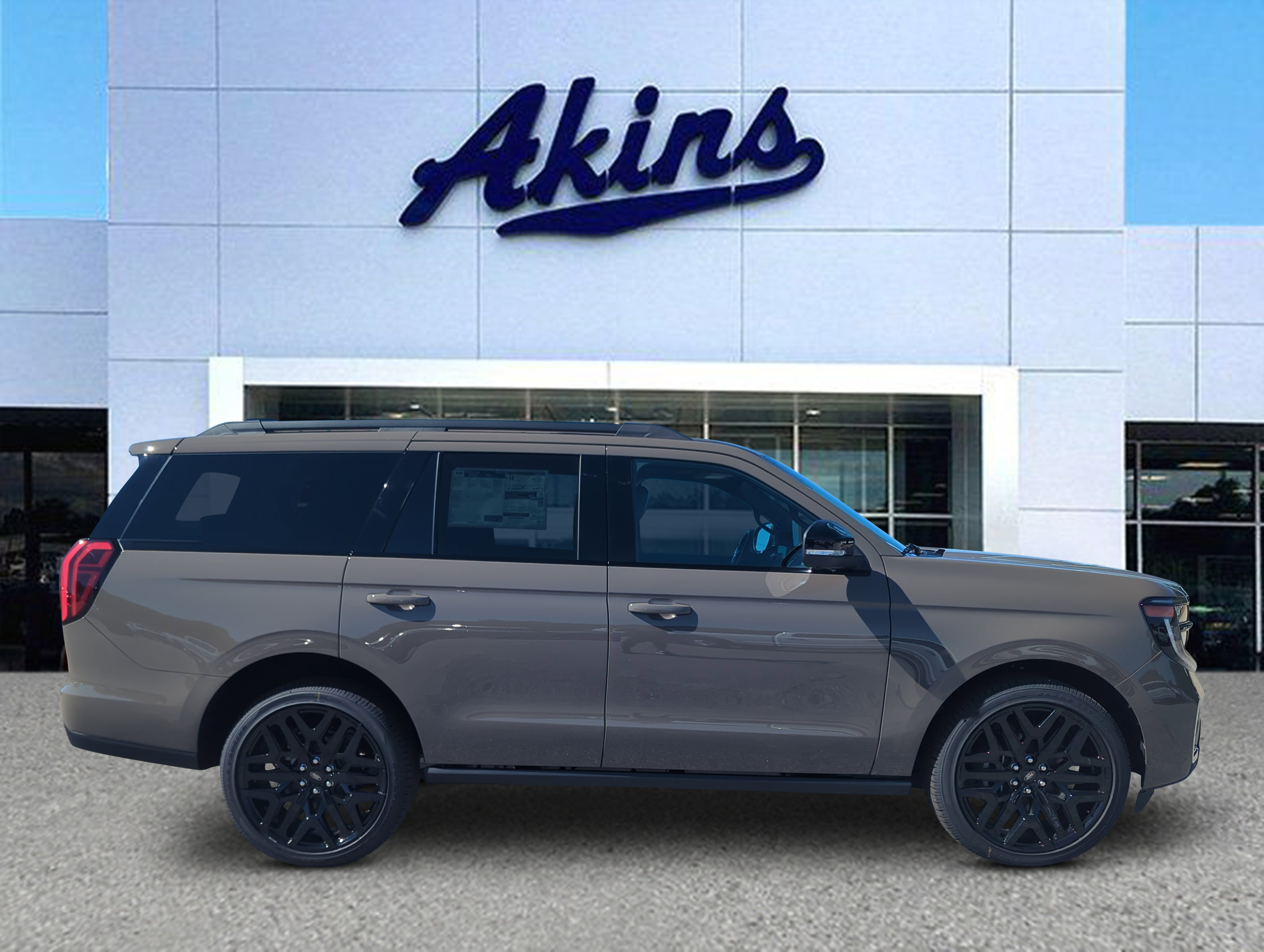 New 2027 Ford Expedition Platinum SUV