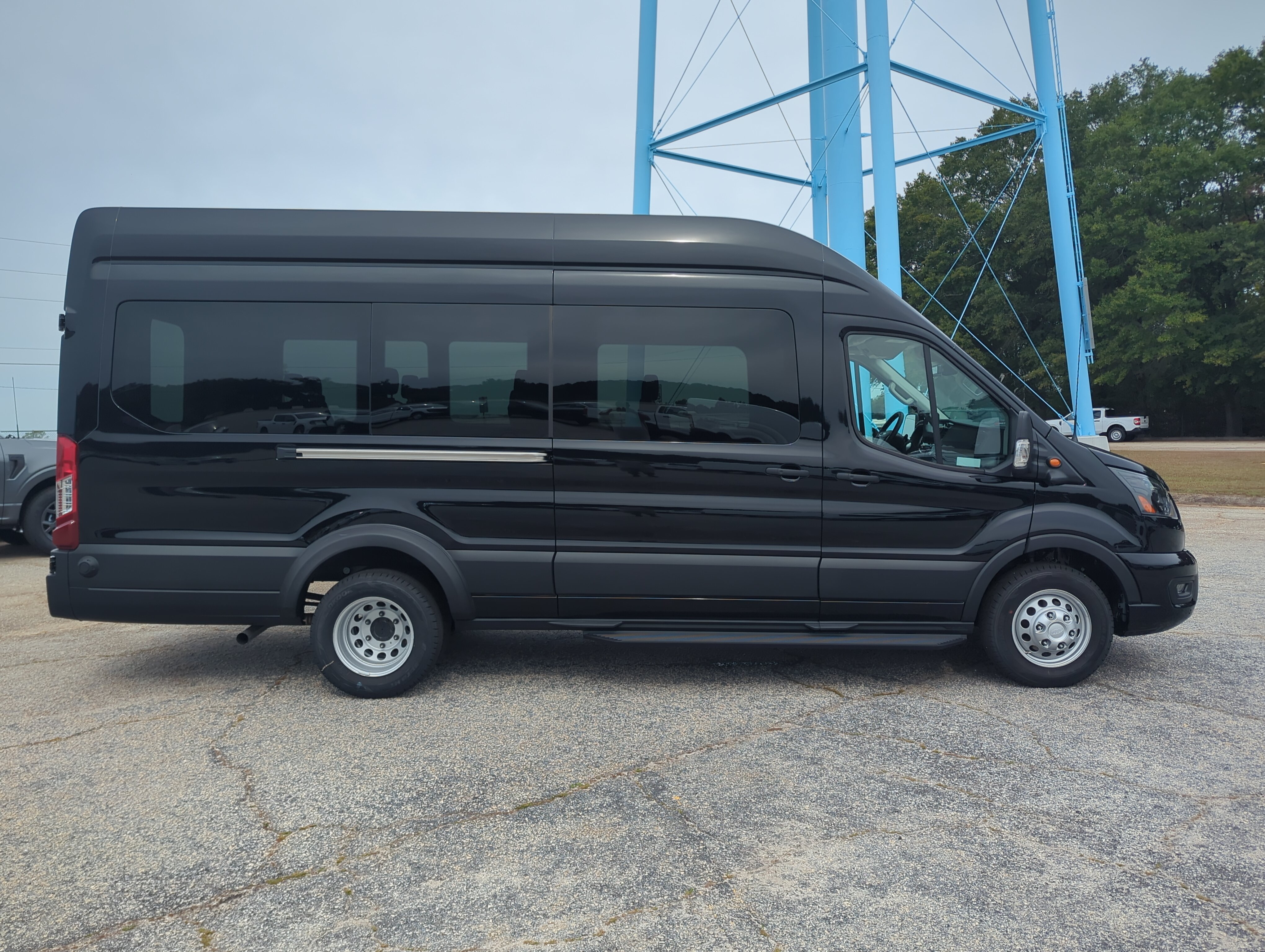 New 2027 Ford Transit Passenger Wagon XLT VAN