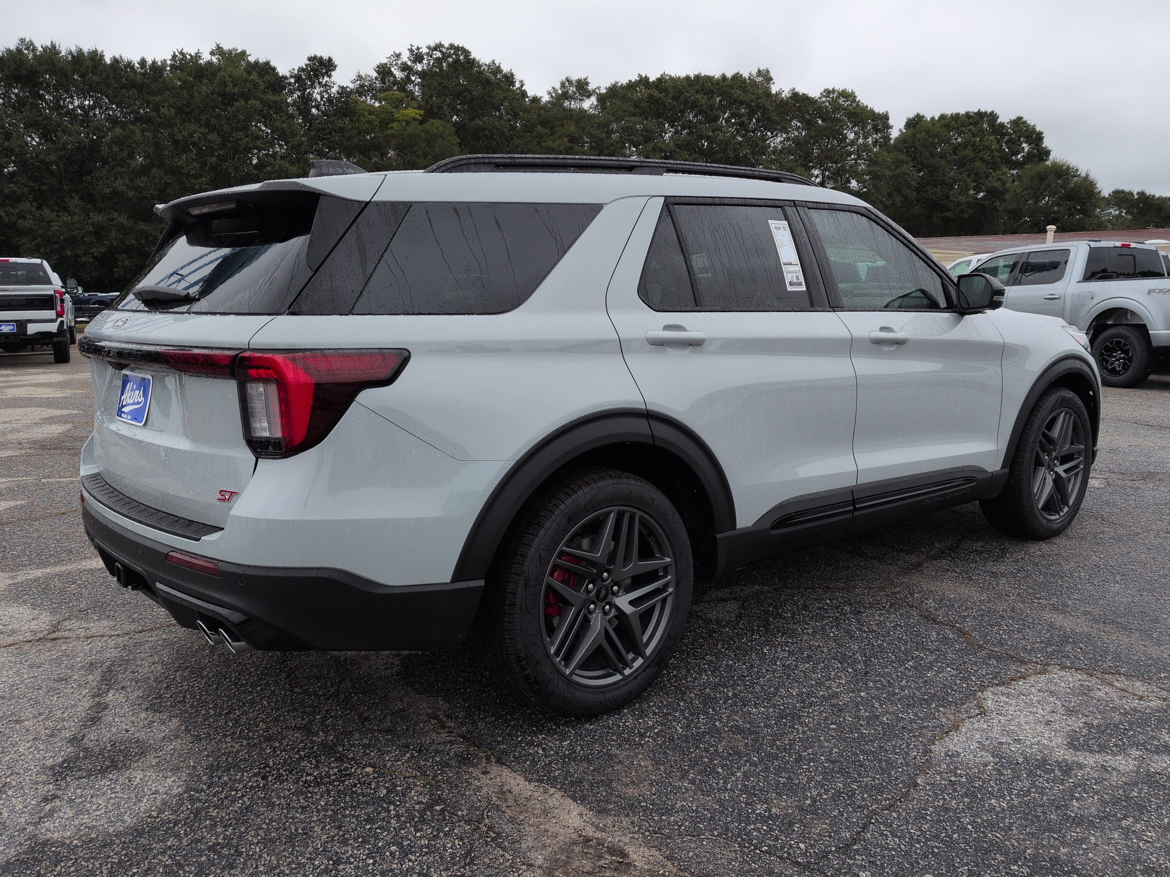 New 2027 Ford Explorer ST SUV