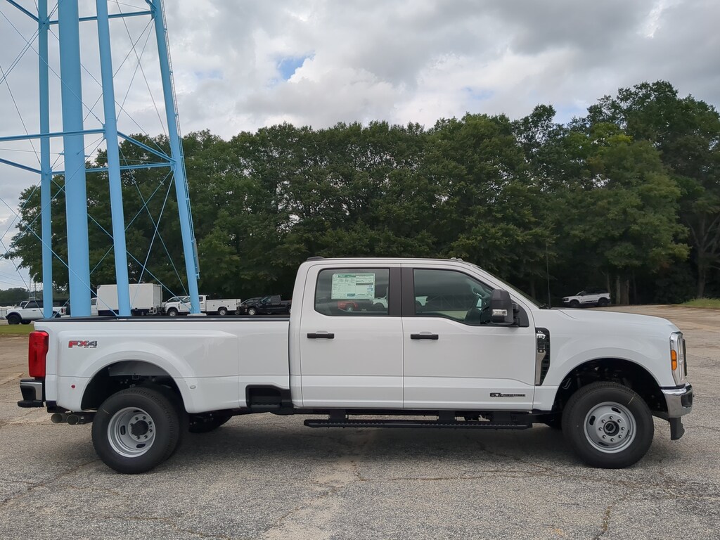 New 2026 Ford Super Duty F-350 DRW XL TRUCK