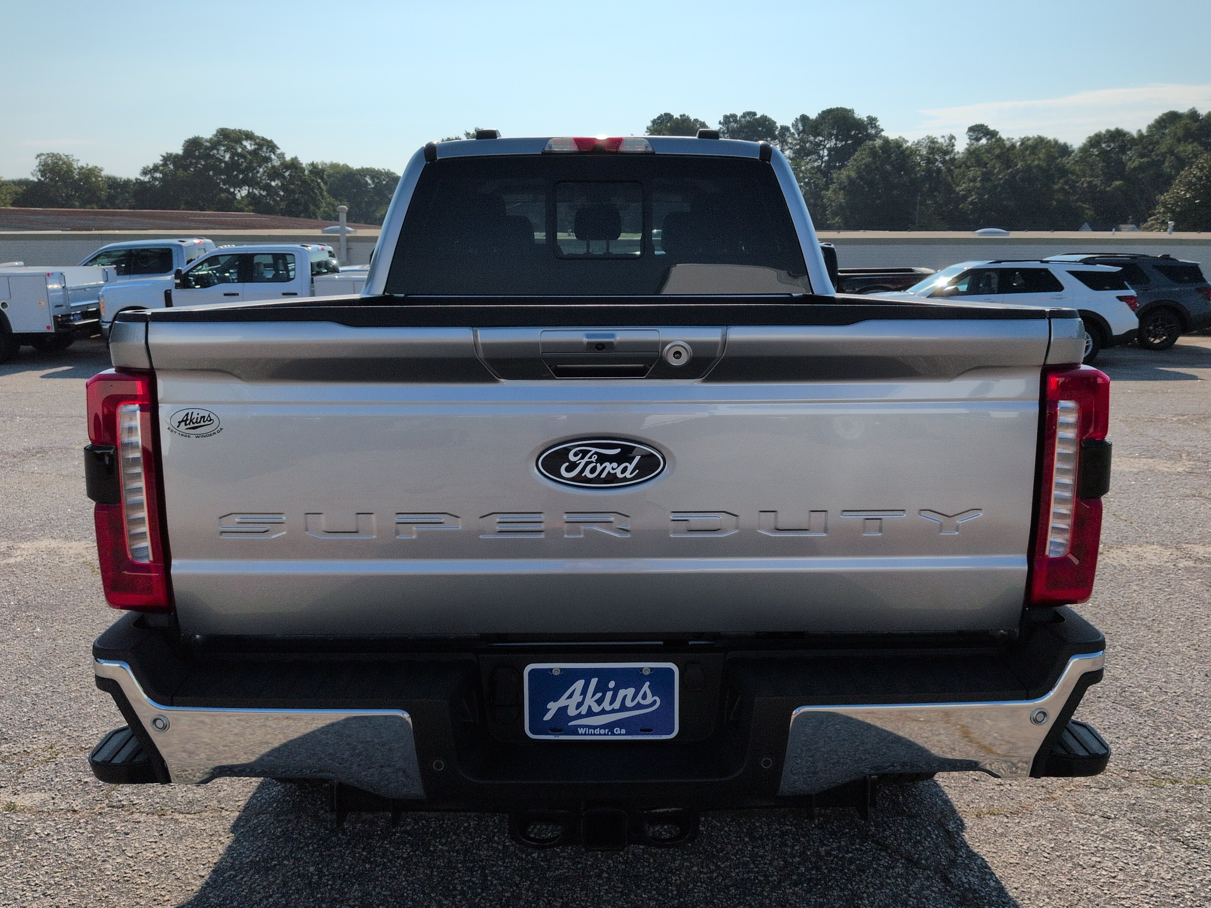 New 2027 Ford Super Duty F-250 SRW LARIAT TRUCK