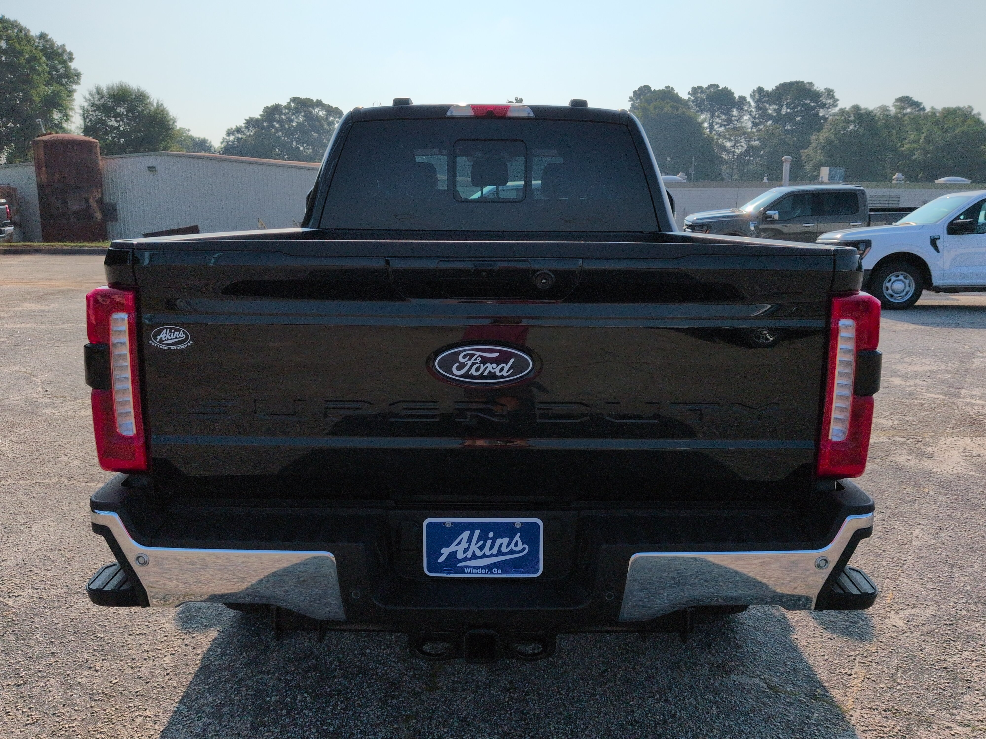 New 2027 Ford Super Duty F-250 SRW LARIAT TRUCK