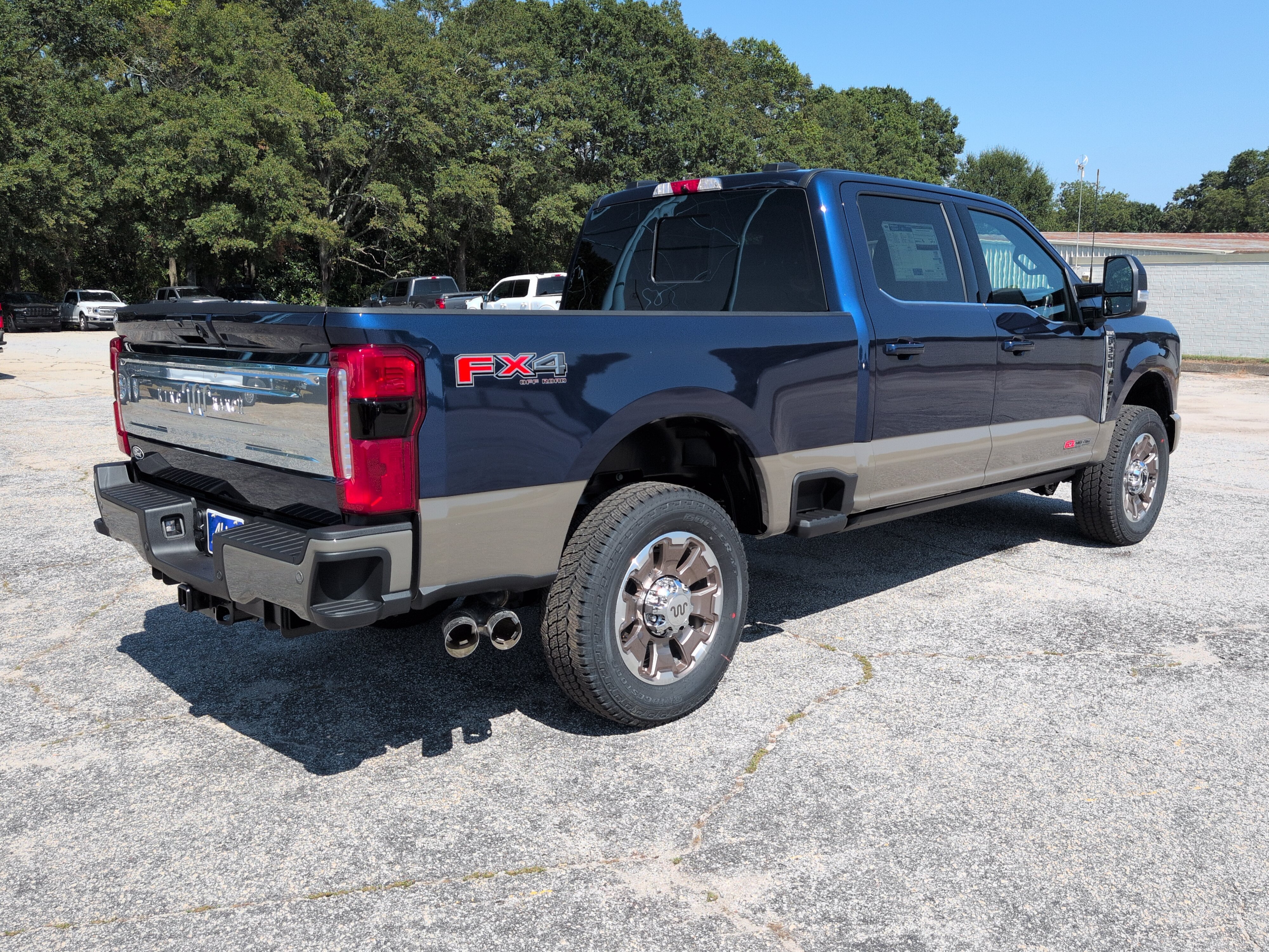 New 2027 Ford Super Duty F-350 SRW King Ranch TRUCK
