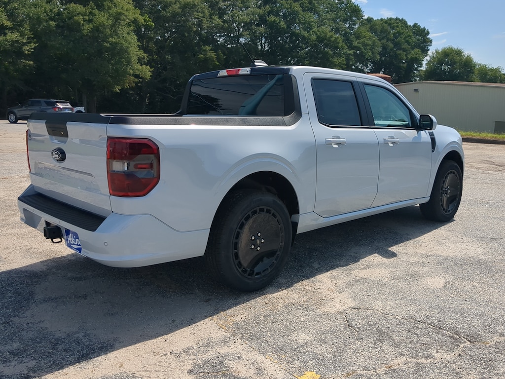 New 2026 Ford Maverick Lobo TRUCK