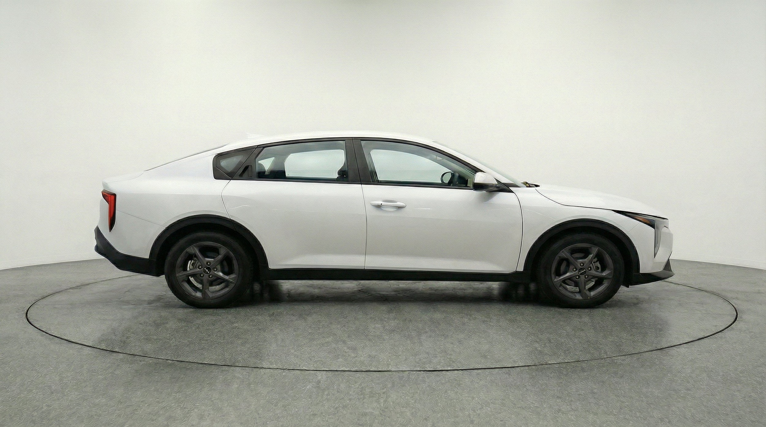 Thumbnail: 2025 Kia K4 - 10