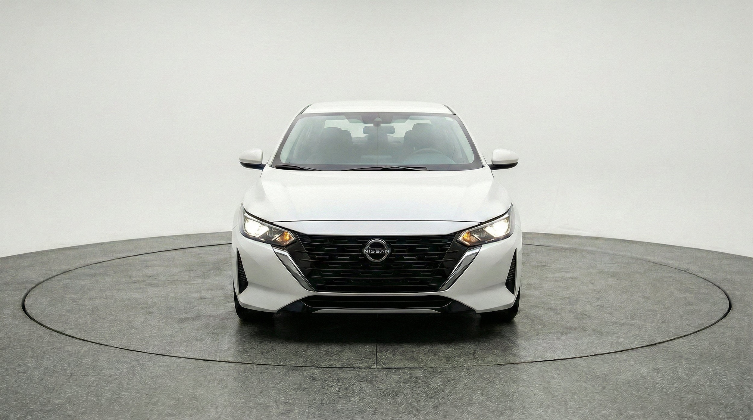 Thumbnail: 2025 Nissan Sentra - 2