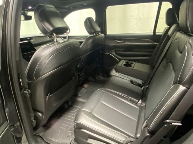 2023 Jeep Grand Cherokee L Overland - Photo 12