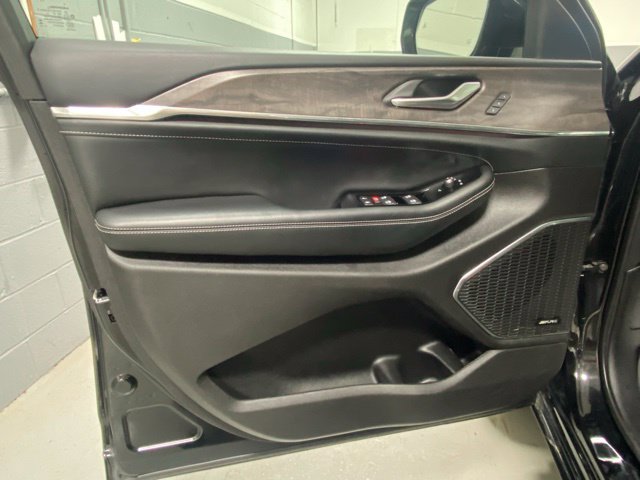 2023 Jeep Grand Cherokee L Overland - Photo 6