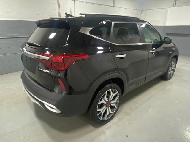 2021 Kia Seltos SX - Photo 3