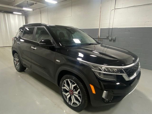 2021 Kia Seltos SX - Photo 4