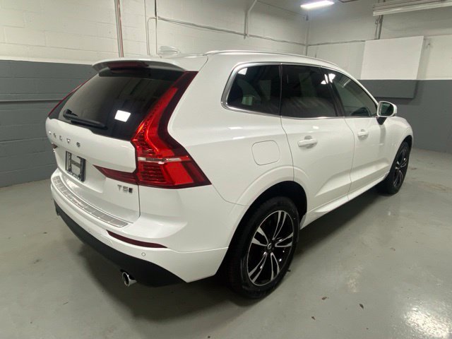Used 2021 Volvo XC60 T5 Momentum SUV