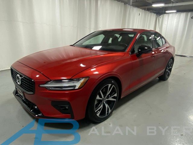 2021 Volvo S60 R-Design