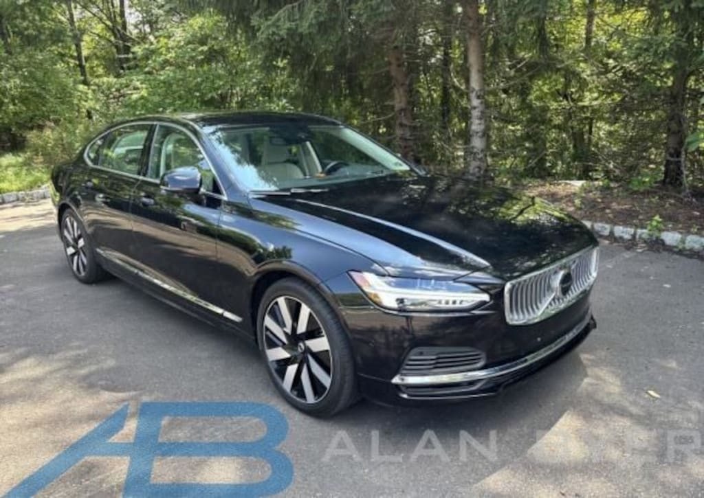 Used 2024 Volvo S90 Recharge Plug-In Hybrid Ultimate Sedan