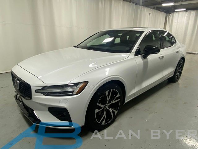 2025 Volvo S60 Core
