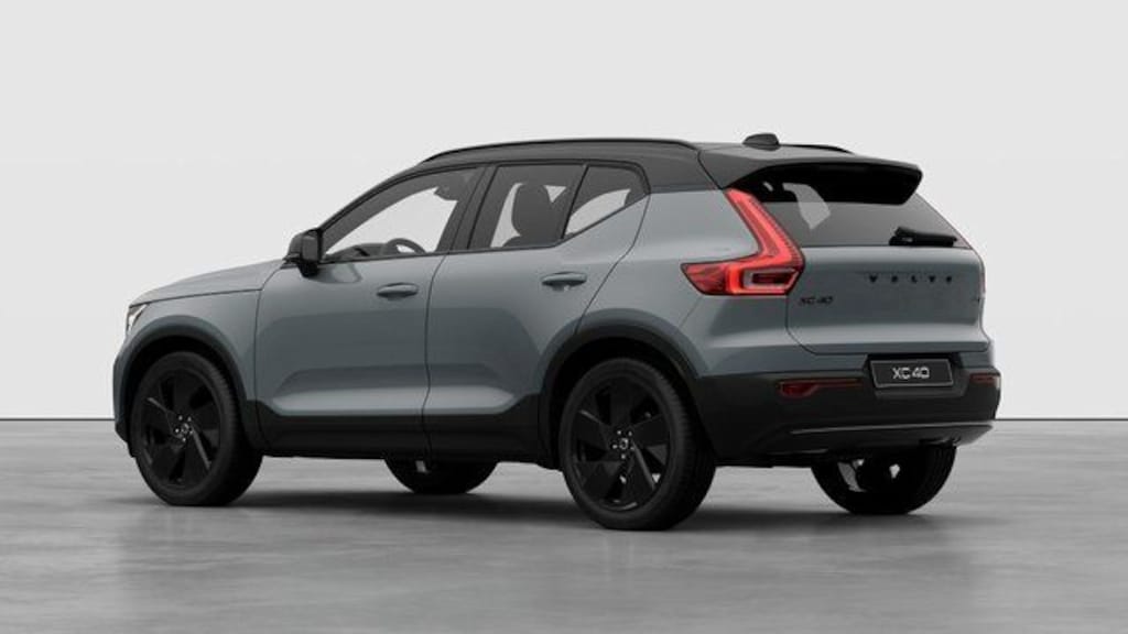 New 2026 Volvo XC40 B5 Ultra Black Edition SUV