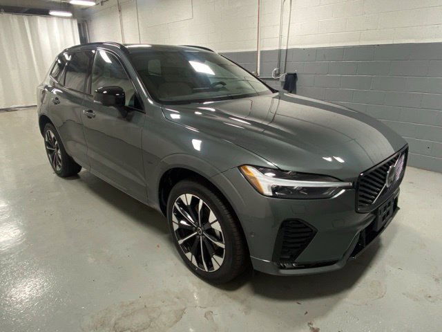 Used 2026 Volvo XC60 B5 Plus SUV