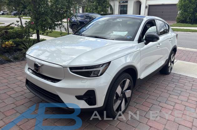  Volvo C40 Recharge Pure Electric