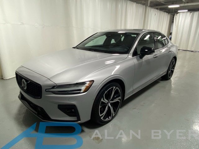 2024 Volvo S60 Ultimate