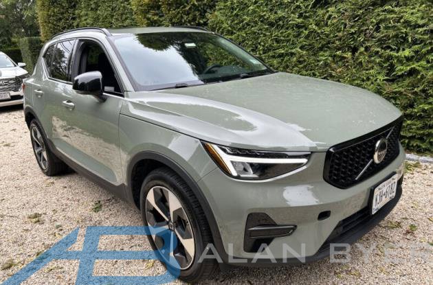  Volvo XC40