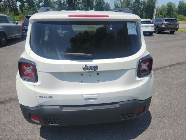 Used 2023 Jeep Renegade Latitude SUV