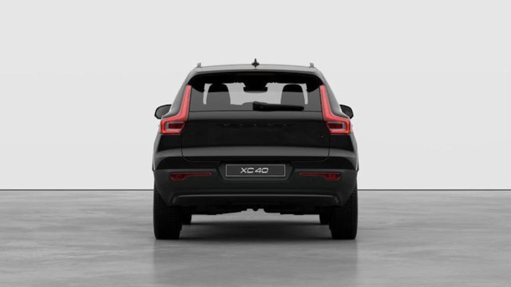 New 2026 Volvo XC40 B5 Ultra Black Edition SUV