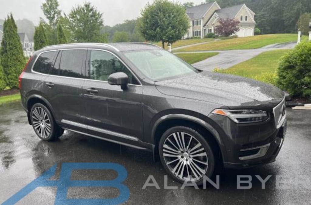 Used 2023 Volvo XC90 B5 Plus SUV