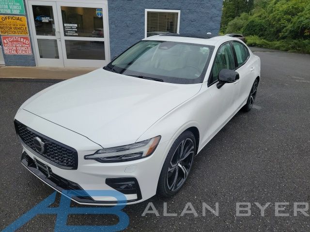 2024 Volvo S60