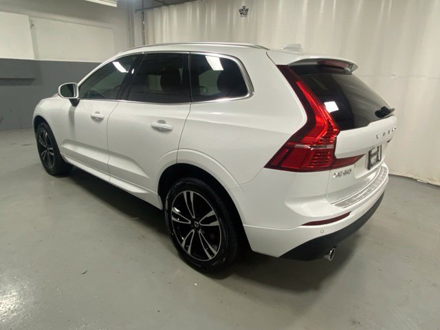 Used 2021 Volvo XC60 T5 Momentum SUV
