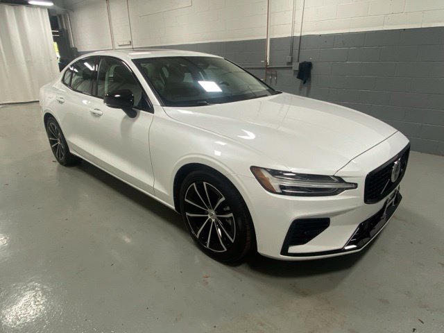 Used 2024 Volvo S60 Recharge Plug-In Hybrid T8 Core Dark Theme Sedan
