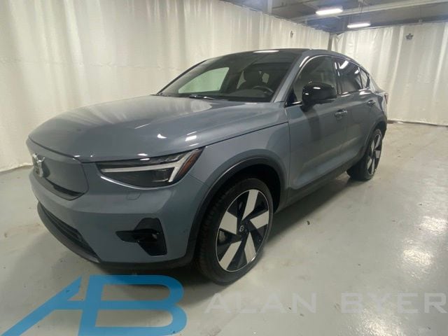 2023 Volvo C40