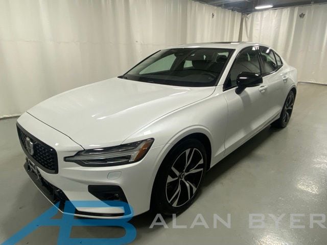 2025 Volvo S60 Core