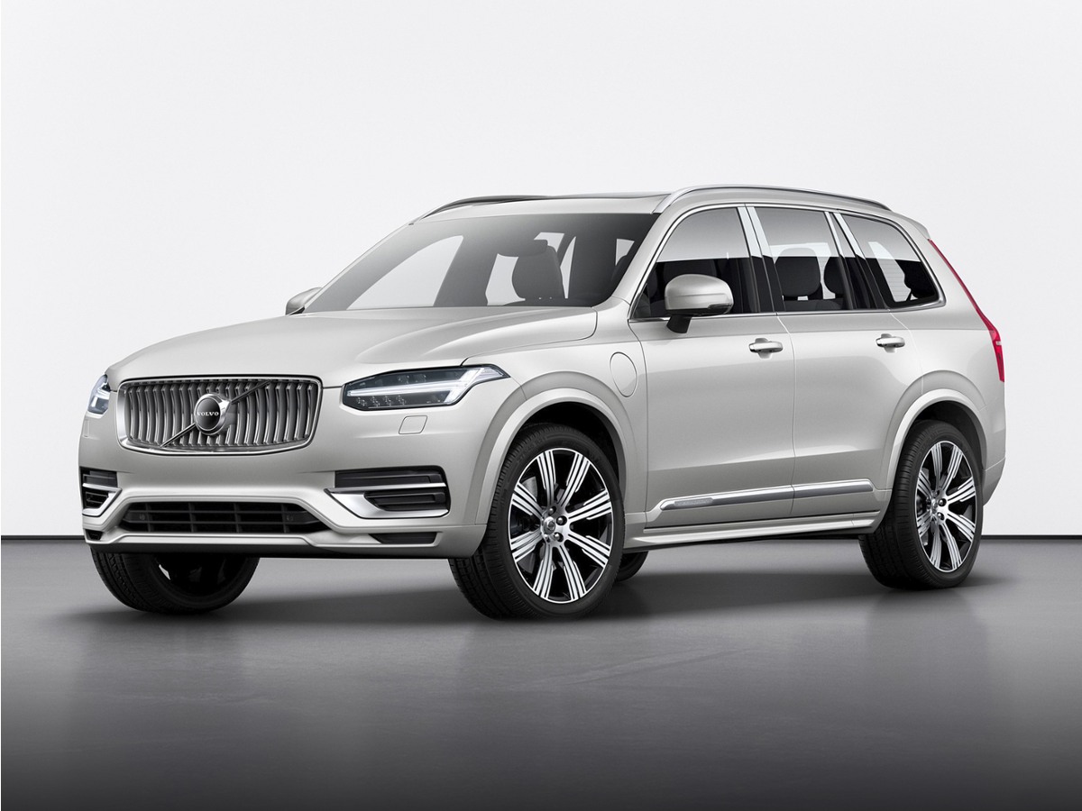 Used 2020 Volvo XC90 T6 Momentum SUV