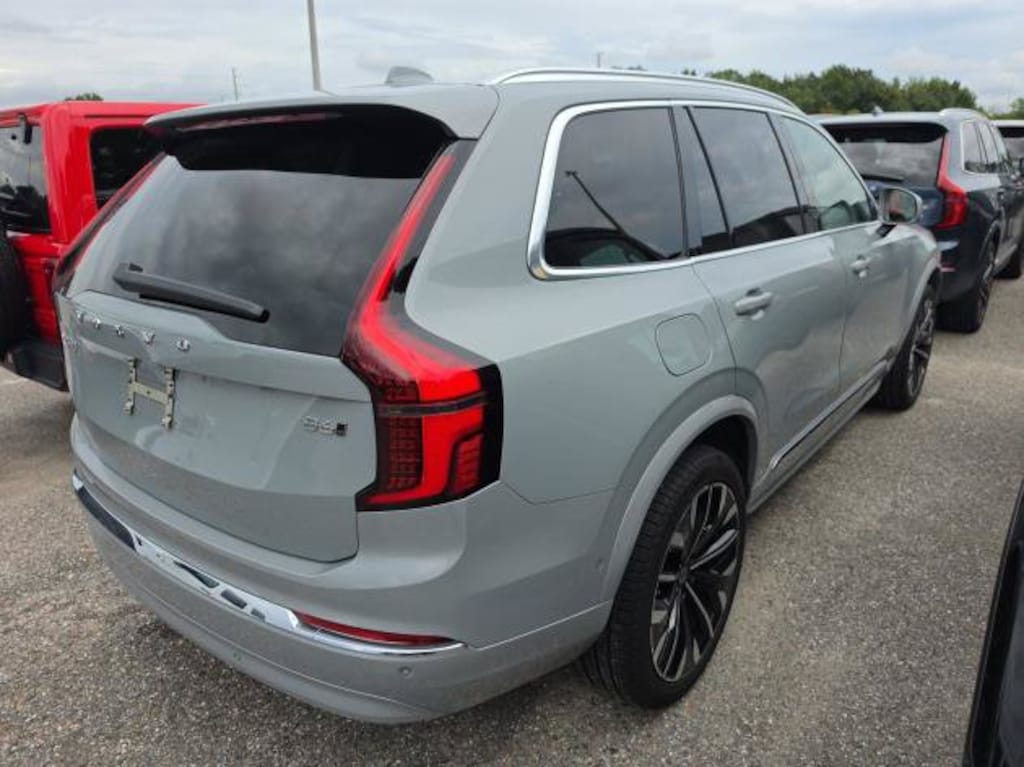 Certified 2026 Volvo XC90 B6 Ultra SUV