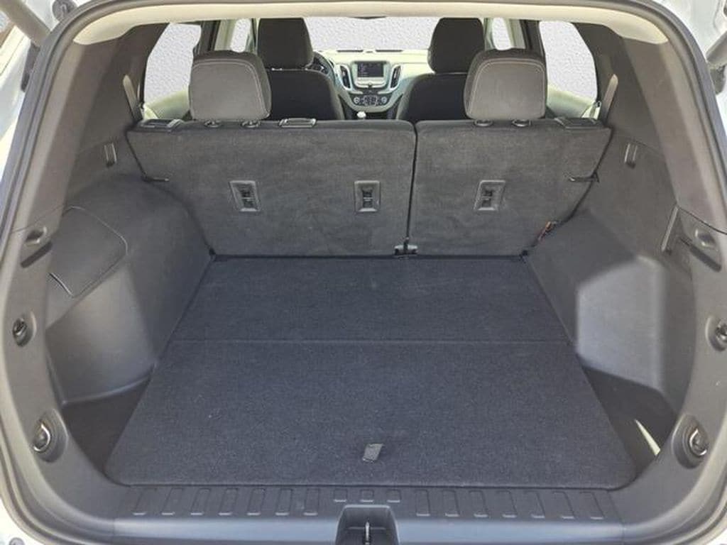 2021 Chevrolet Equinox LT - Photo 17