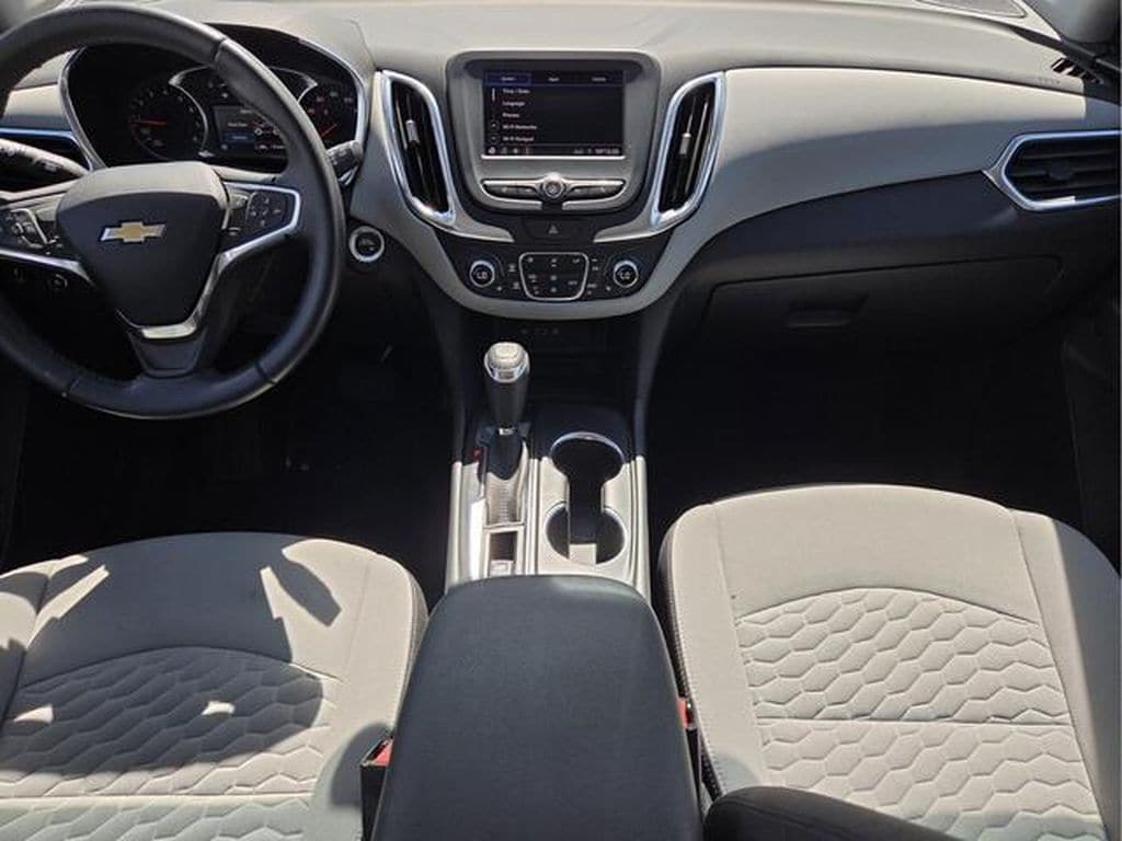 2021 Chevrolet Equinox LT - Photo 16