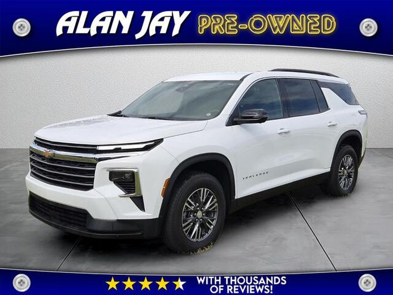 Featured Used 2025 Chevrolet Traverse LT SUV for Sale in Wauchula, FL