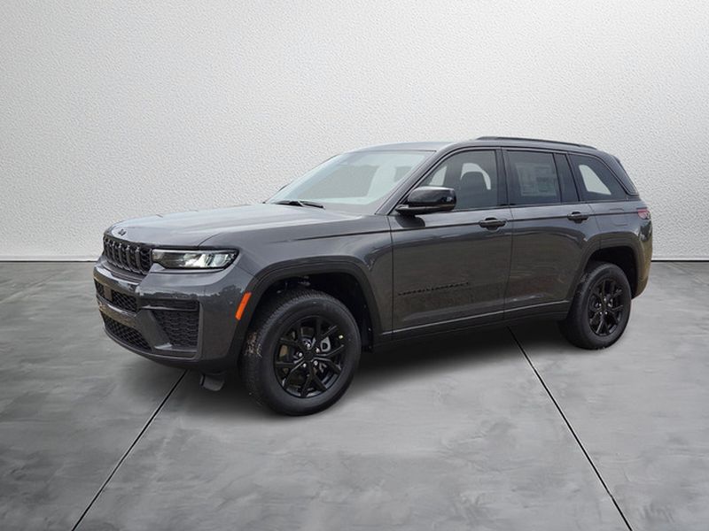 2026 Jeep Grand Cherokee Laredo Sport Utility