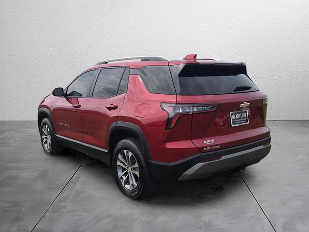 Used 2025 Chevrolet Equinox LT SUV