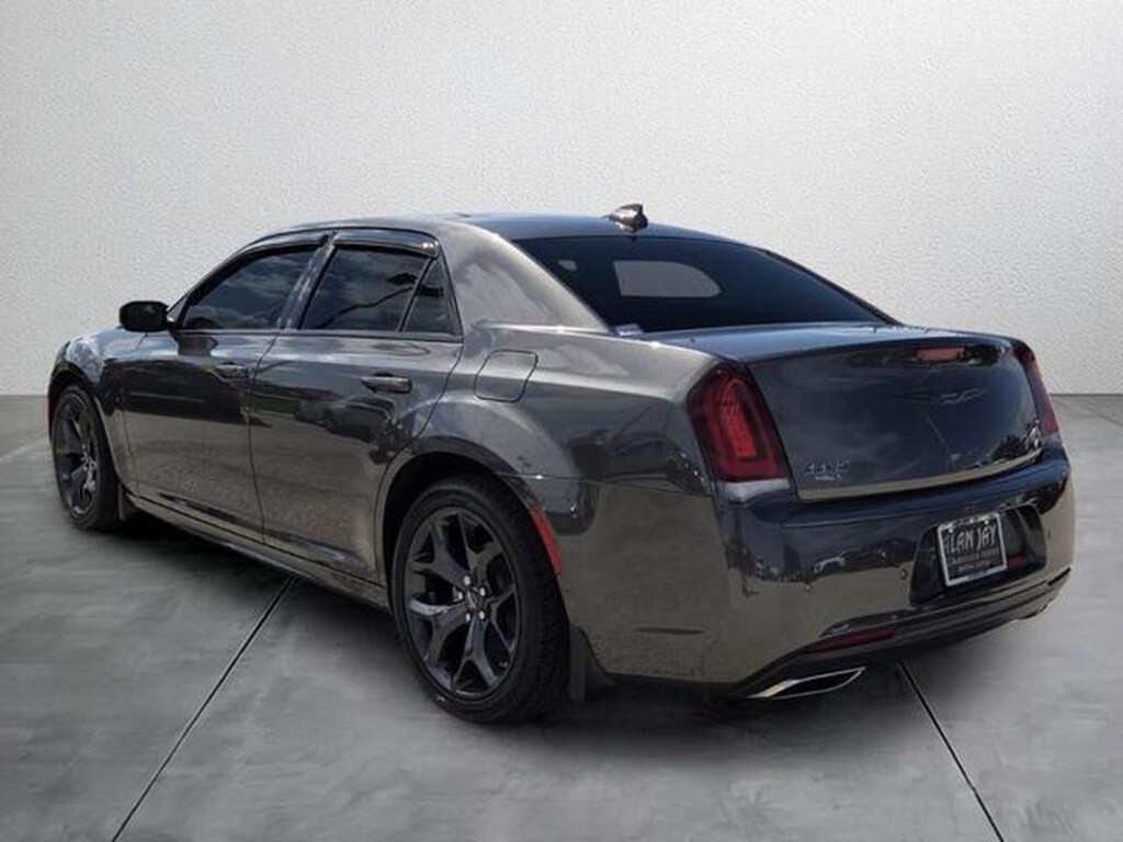 Used 2023 Chrysler 300 Touring L Sedan