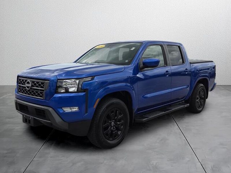 Used 2024 Nissan Frontier SV Crew Cab